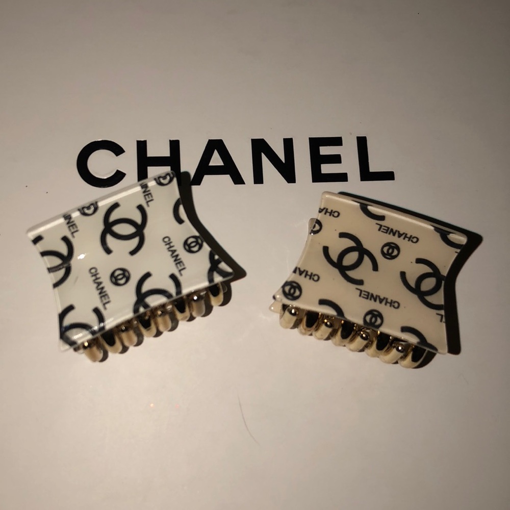 Set of hair clips